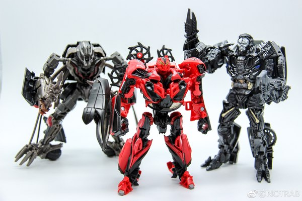 Studio Series In Hand Photos Featuring Wave 1 And Wave 2 Deluxes, Plus Optimus, Starscream, And Blackout 02 (2 of 28)